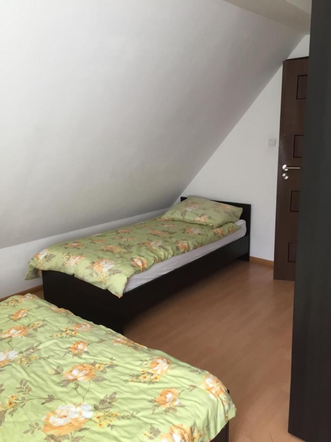 Vila Bialy Dwor Kostrzyca Exteriér fotografie